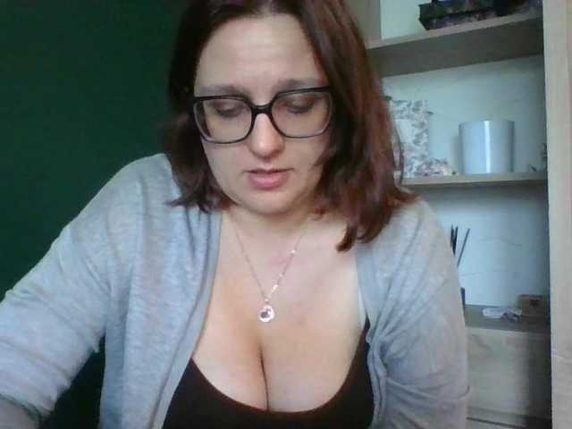 sensualParis live cam on BongaCams