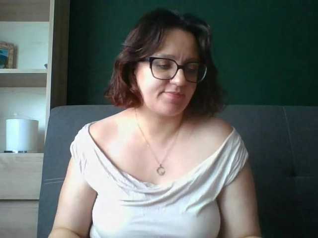 sensualParis live cam on BongaCams