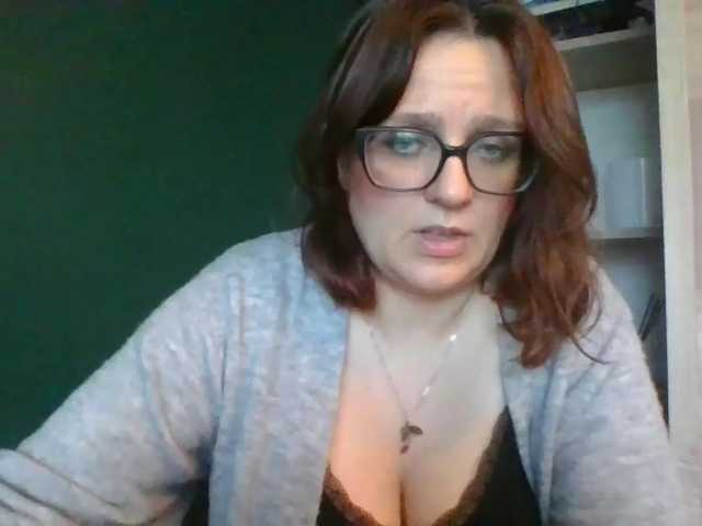 sensualParis live cam preview
