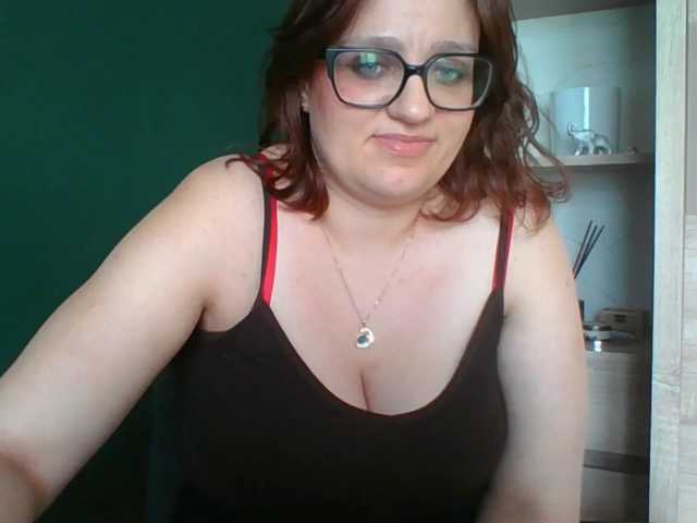 sensualParis live cam preview