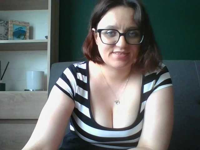 sensualParis live cam on BongaCams