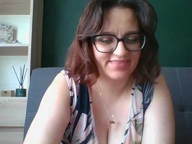sensualParis live cam on BongaCams