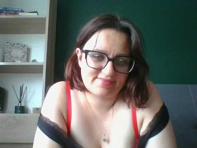 sensualParis live cam on BongaCams