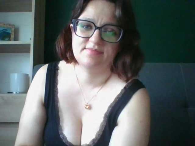 sensualParis live cam on BongaCams
