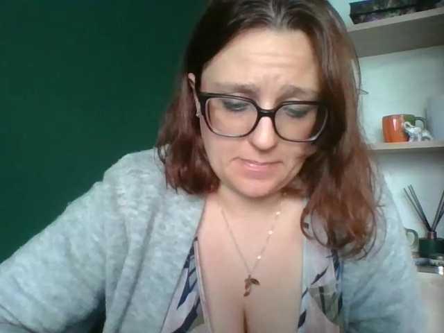 sensualParis live cam preview
