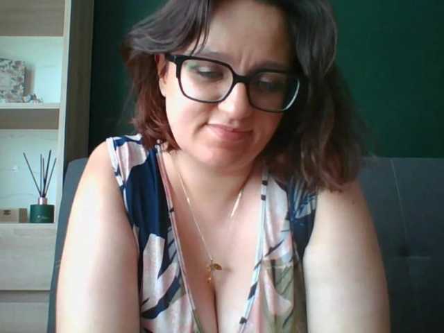 sensualParis live webcam show