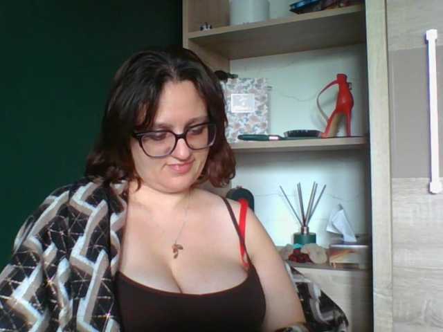 sensualParis live cam on BongaCams