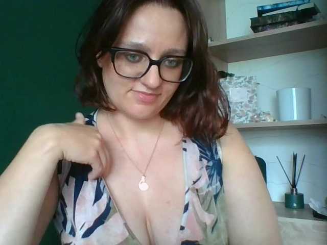 sensualParis live cam on BongaCams
