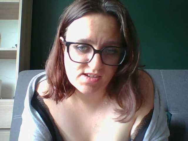 sensualParis live cam on BongaCams
