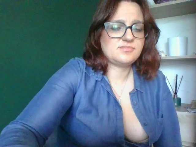sensualParis live cam preview
