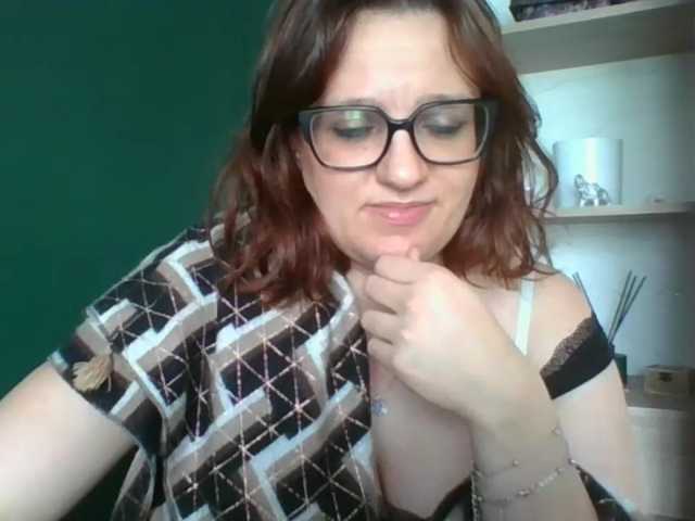 sensualParis live cam on BongaCams