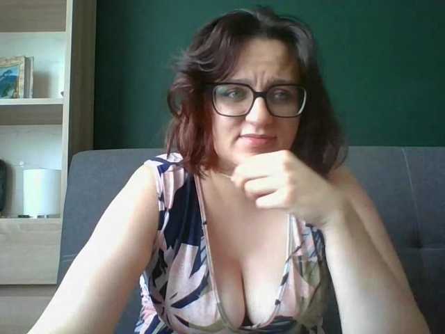 sensualParis live cam on BongaCams