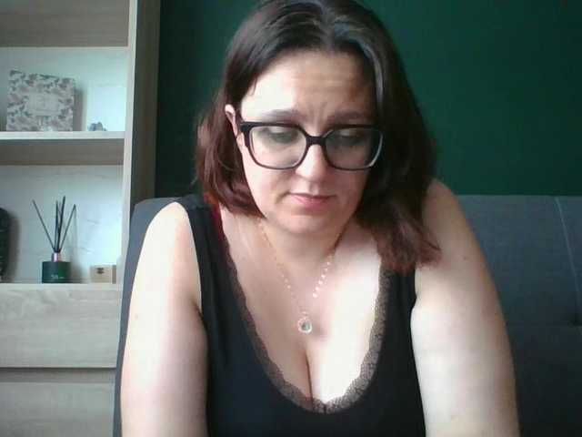 sensualParis live cam on BongaCams