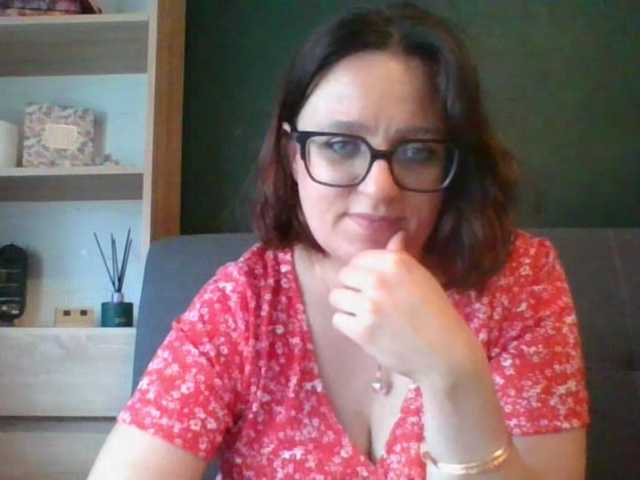 sensualParis live cam on BongaCams