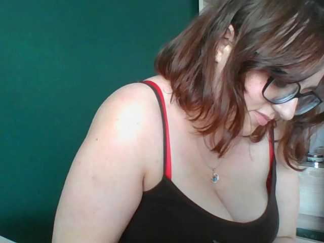 sensualParis live cam preview