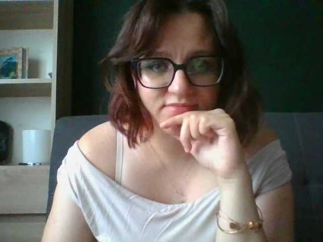 sensualParis live cam on BongaCams