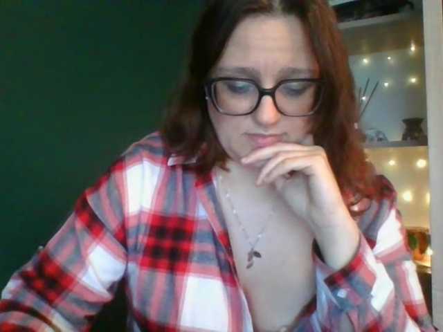 sensualParis live cam preview