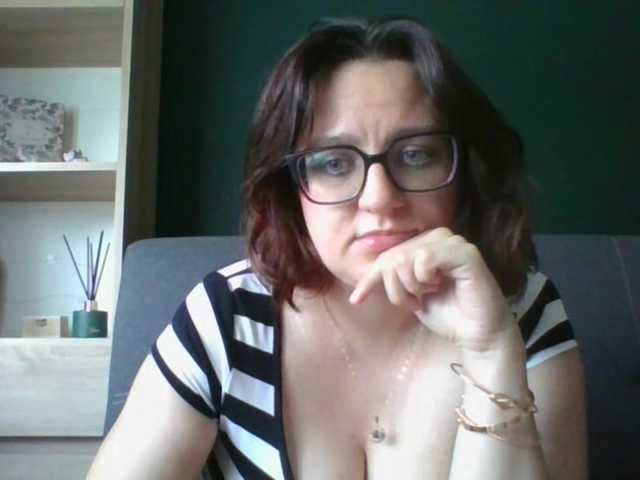 sensualParis live webcam show