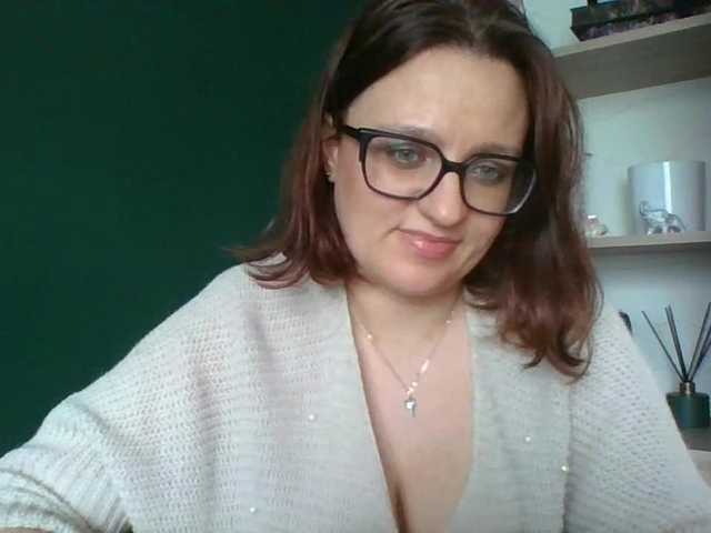 sensualParis live cam on BongaCams