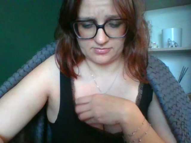 sensualParis live cam preview