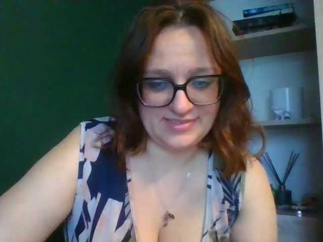sensualParis live cam on BongaCams