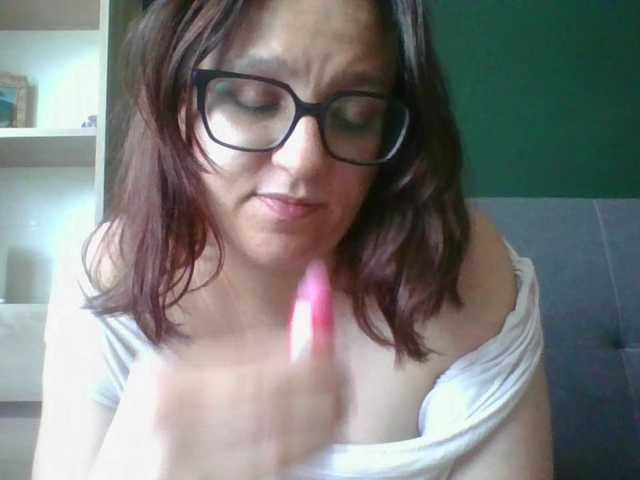 sensualParis live cam on BongaCams