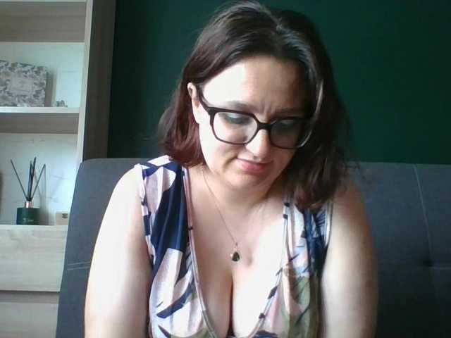 sensualParis live cam on BongaCams