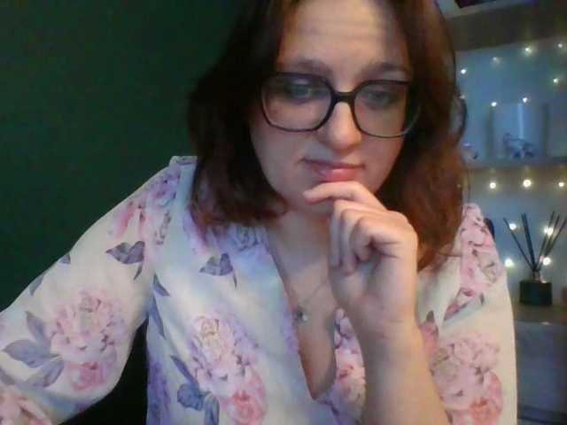 sensualParis live cam preview