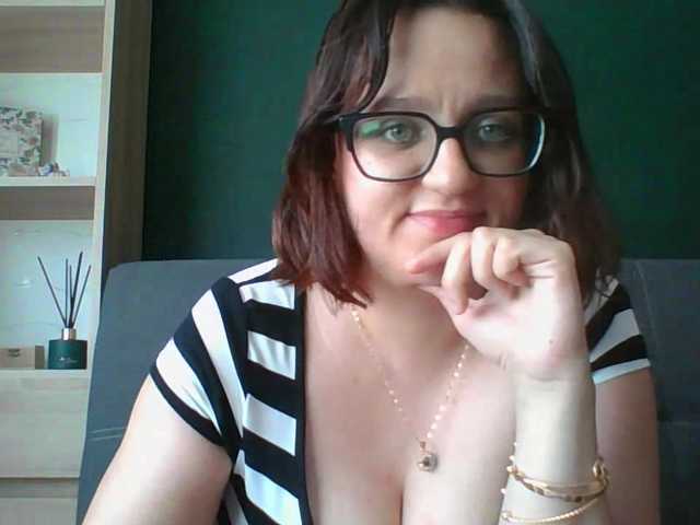 sensualParis live cam on BongaCams