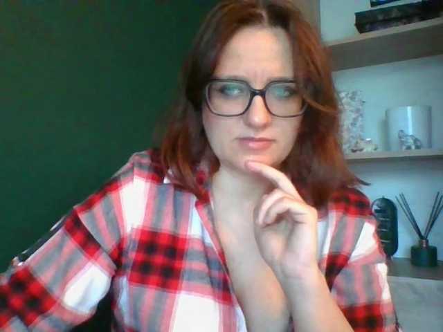 sensualParis live cam on BongaCams
