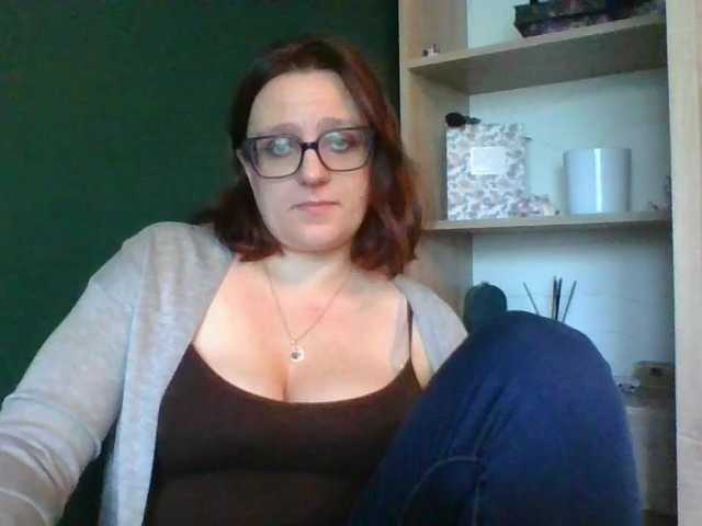 sensualParis live cam on BongaCams