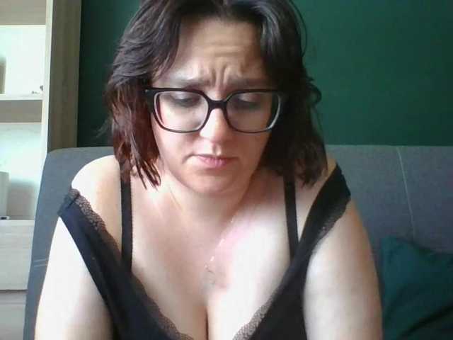 sensualParis live cam on BongaCams