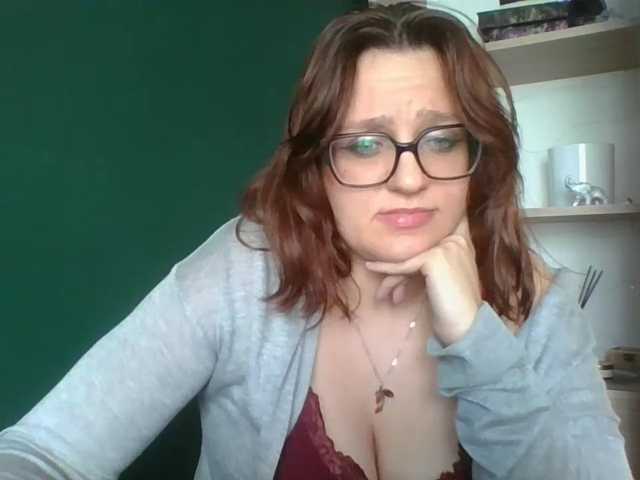 sensualParis live cam preview