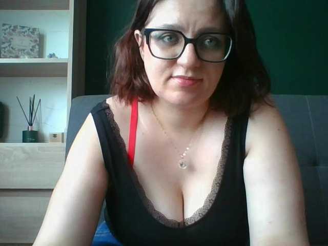 sensualParis live cam on BongaCams