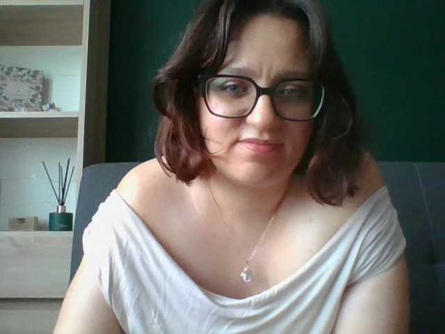 sensualParis live webcam show