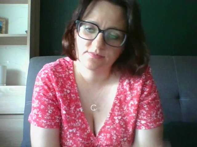 sensualParis live cam on BongaCams