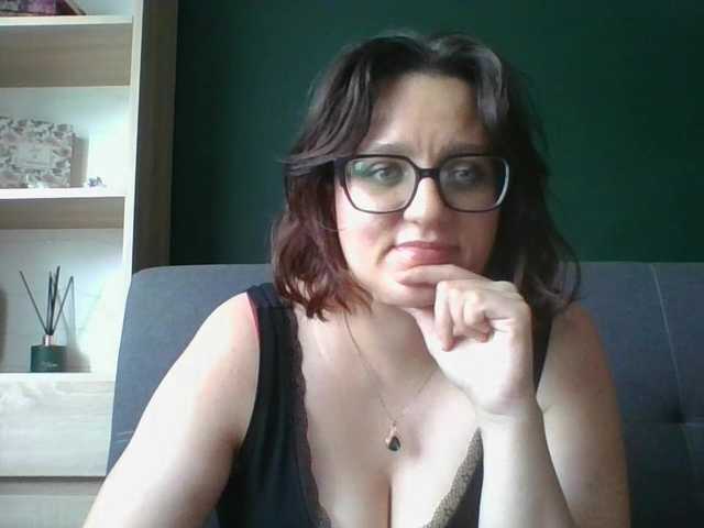 sensualParis live webcam show