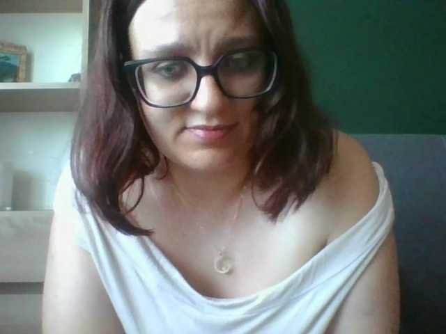 sensualParis live cam on BongaCams
