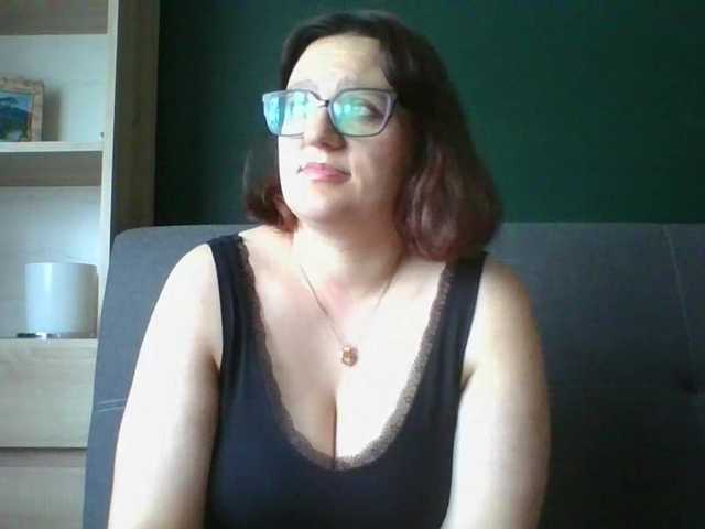 sensualParis live cam on BongaCams