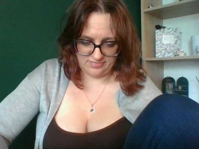 sensualParis live cam on BongaCams