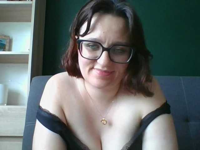 sensualParis live cam on BongaCams