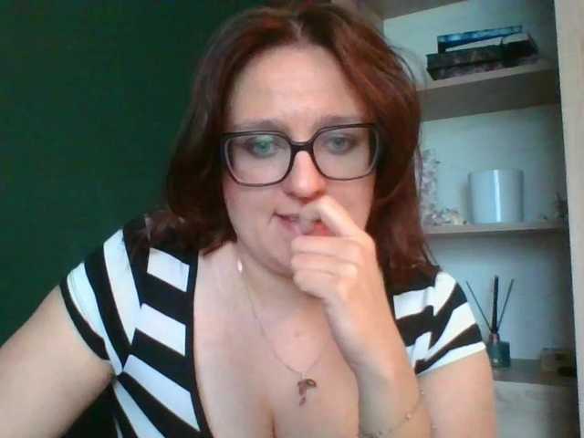 sensualParis live cam on BongaCams