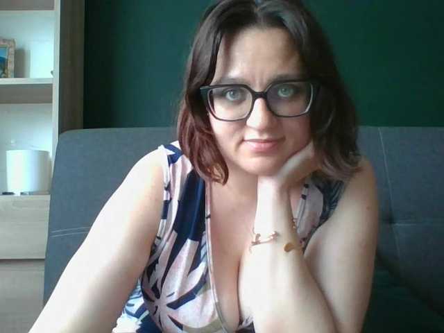 sensualParis live cam on BongaCams