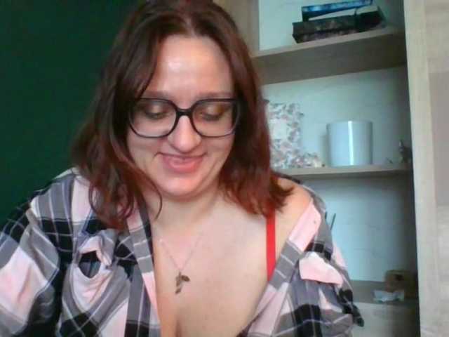 sensualParis live cam preview