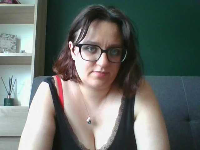 sensualParis live cam on BongaCams