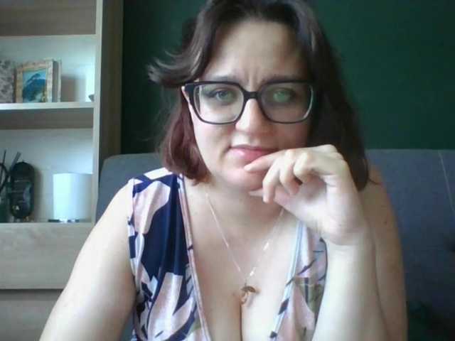 sensualParis live cam on BongaCams