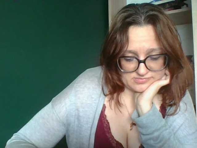 sensualParis live cam preview