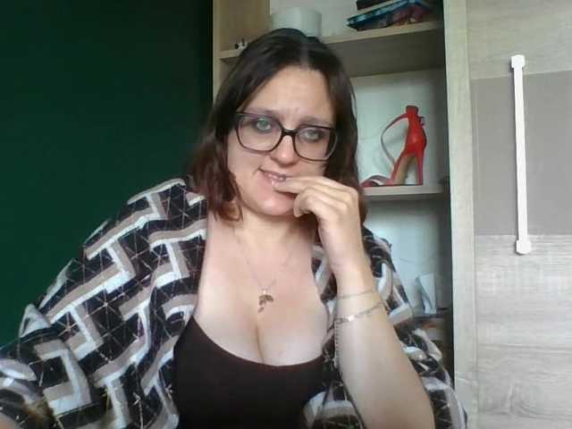 sensualParis live cam on BongaCams
