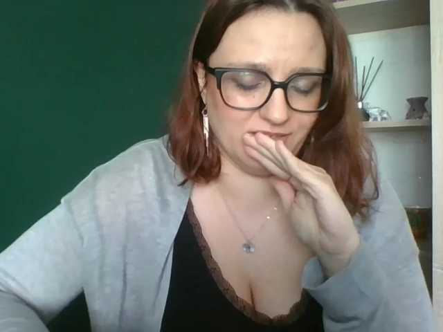 sensualParis live cam preview
