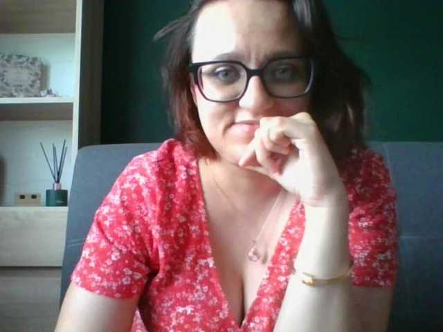 sensualParis live cam on BongaCams